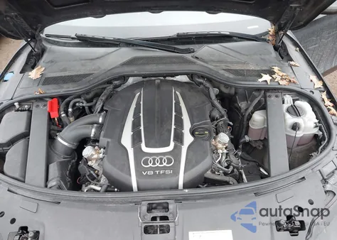 2015 Audi A8 L 4.0T из США, поврежденный, VIN WAU32AFD0FN040028